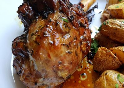 Souris d’agneau confite au four