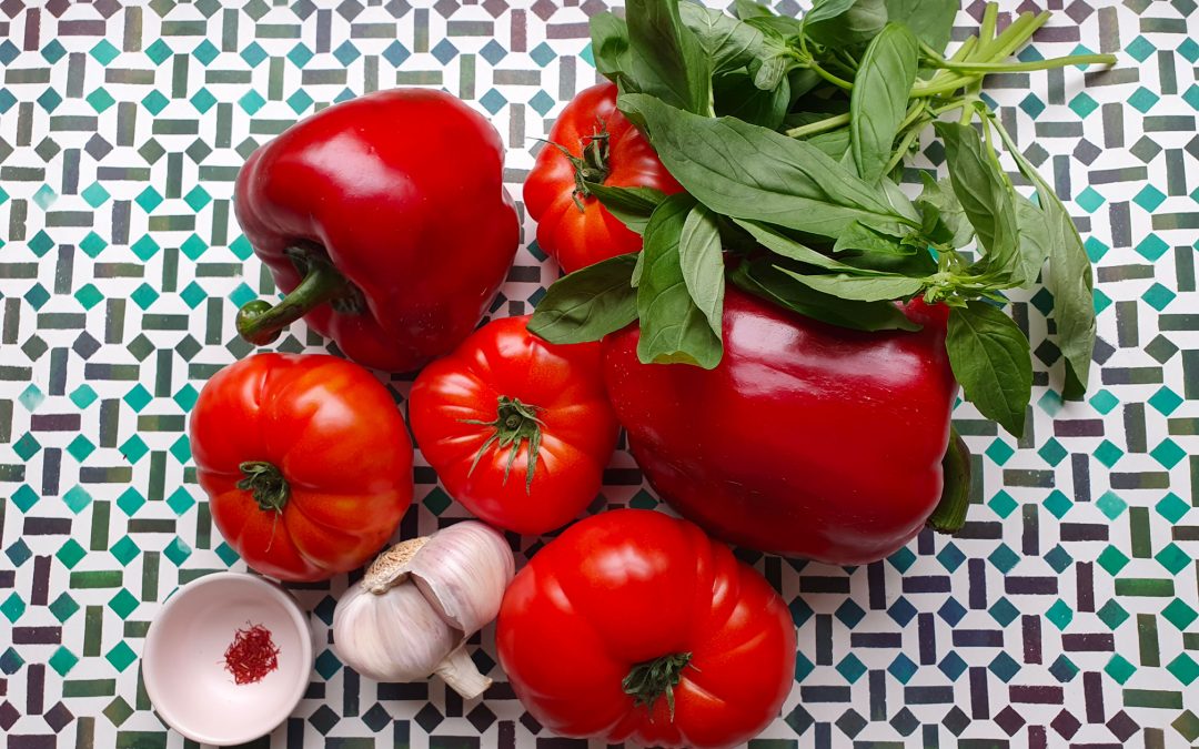 Flan de tomates et poivrons grillés, basilic et safran